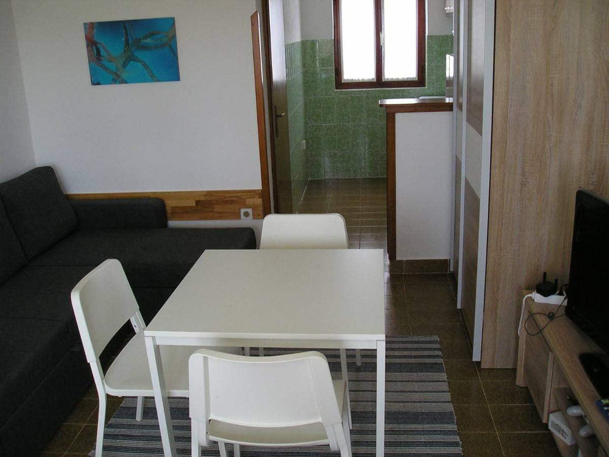 Twin Oaks Apartman Šišan Kültér fotó